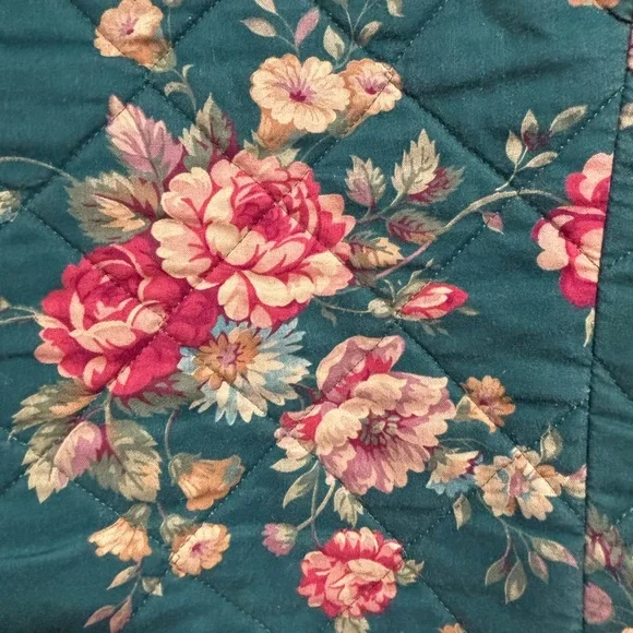 Vera Bradley Quilted Floral Boxy Jacket - Picture 8 of 9